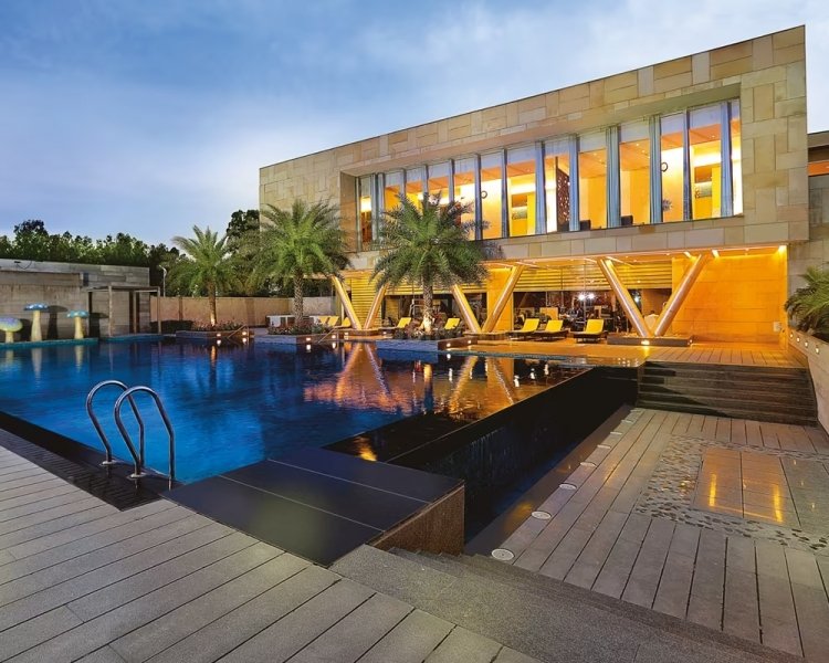 omaxe-the-resort-clubhouse6-750x600