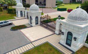 Trusted property dealers in New Chandigarh discussing Omaxe projects