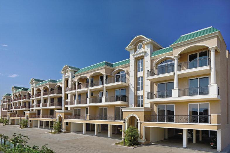 omaxe flats new chandigarh